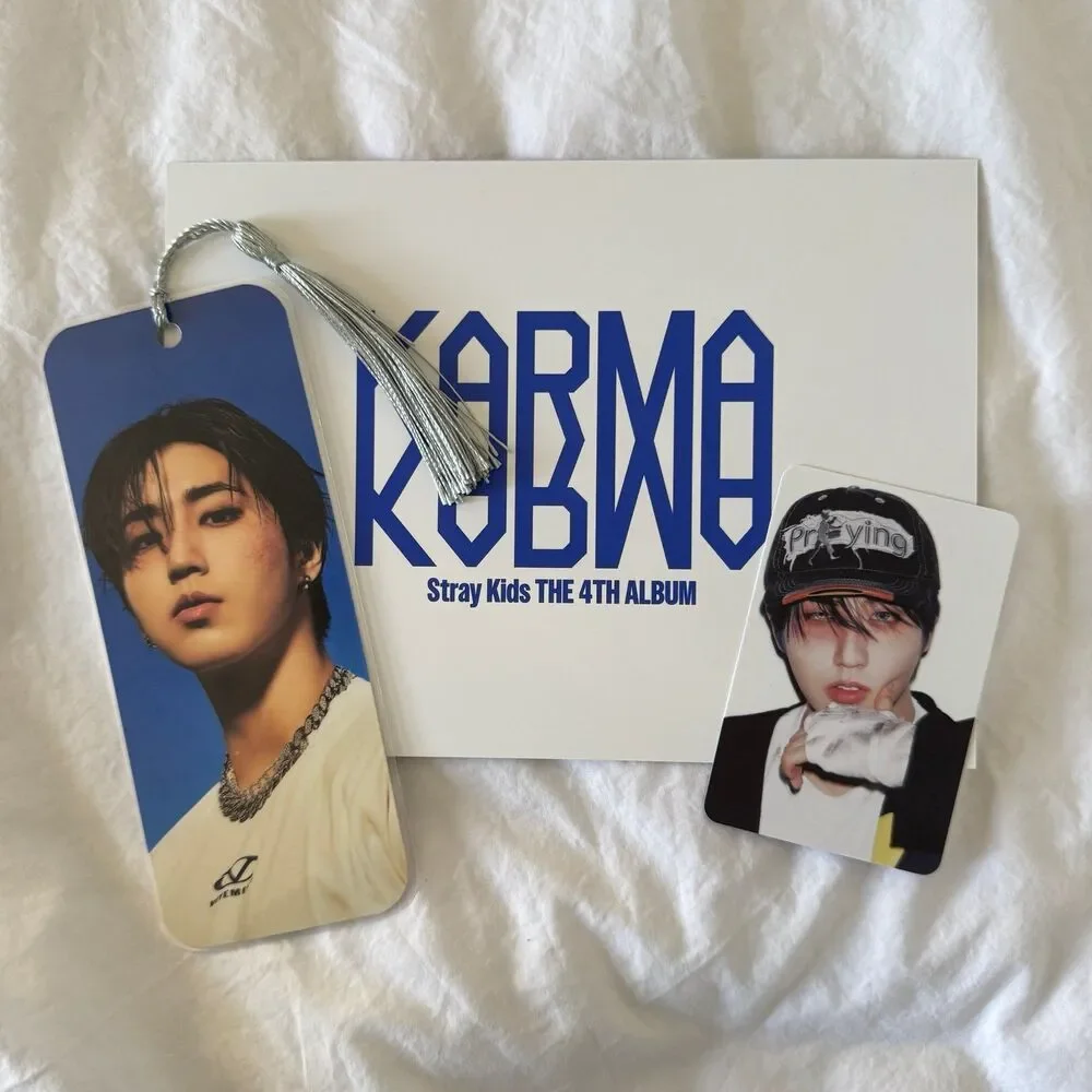 Stray Kids Han Jisung laminated bookmark and Karma photocard